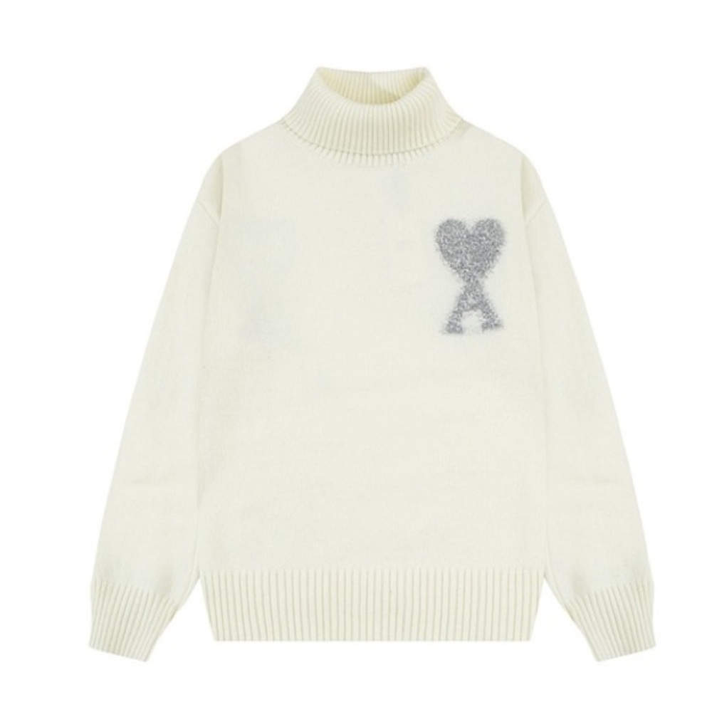 Ami Ivory Turtleneck Sweater with Metallic Heart